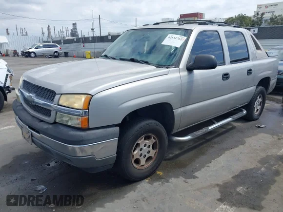 ✅ 2005 Chevrolet Avalanche Z66 • VIN: 3GNEC12Z55G212126 • Лот: 42131762. Опубліковано раніше на IAAI з пробігом 251 884 миль. Безкоштовний доступ до архіву аукціонних продажів зі США та докладний звіт про історію автомобіля на DreamBid. Зображення 2.