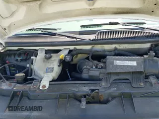 ✅ 2008 GMC Savana • VIN: 1GTHG35K281193431 • Lot: 42519607. Listed on IAAI with 142,338 mi. Free auction sales archive from the USA and detailed vehicle history report at DreamBid. Image 15.