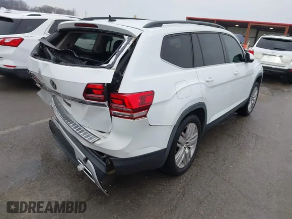 ✅ 2020 Volkswagen Atlas SE • VIN: 1V2WP2CA4LC500654 • Лот: 43971647. Опубликован ранее на IAAI с пробегом 113 254 миль. Бесплатный доступ к архиву аукционных продаж из США и подробный отчёт об истории автомобиля на DreamBid. Изображение 4.
