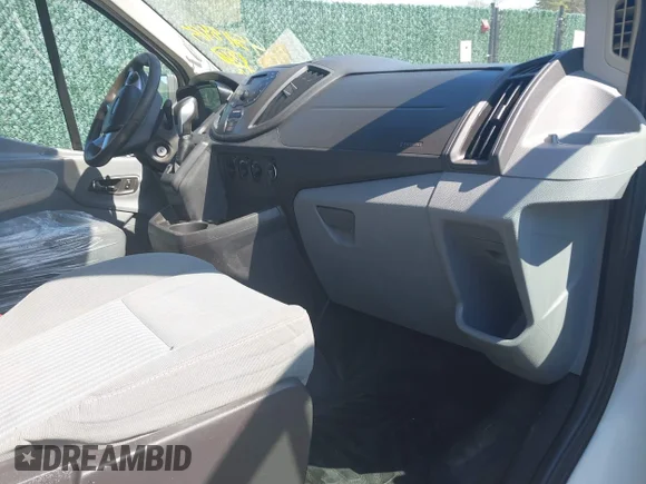 ✅ 2016 Ford Transit Cargo • VIN: 1FTYR1ZM5GKA46507 • Лот: 45118465. Опубліковано раніше на IAAI з пробігом 127 493 миль. Безкоштовний доступ до архіву аукціонних продажів зі США та докладний звіт про історію автомобіля на DreamBid. Зображення 5.
