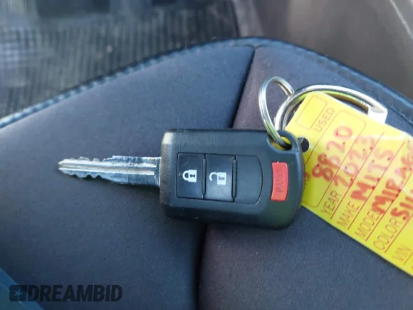 ✅ 2023 Mitsubishi Mirage ES • VIN: ML32FUFJ4PHF01327 • Lot: 43347787. Wystawiony na IAAI z przebiegiem 153 677 mil. Bezpłatny archiwum sprzedaży aukcyjnych z USA i szczegółowy raport historii pojazdu na DreamBid. Zdjęcie 11.