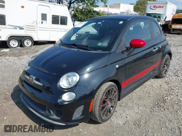 ✅ 2013 FIAT 500 Abarth • VIN: 3C3CFFFH5DT627589 • Lot: 43188278. Wystawiony na IAAI z przebiegiem 47 178 mil. Bezpłatny archiwum sprzedaży aukcyjnych z USA i szczegółowy raport historii pojazdu na DreamBid. Zdjęcie 2.