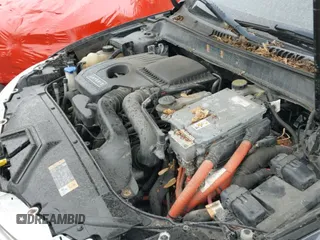 ✅ 2013 Lincoln MKZ Hybrid • VIN: 3LN6L2LU9DR807842 • Lot: 42796760. Wystawiony na IAAI z przebiegiem 165 091 mil. Bezpłatny archiwum sprzedaży aukcyjnych z USA i szczegółowy raport historii pojazdu na DreamBid. Zdjęcie 12.