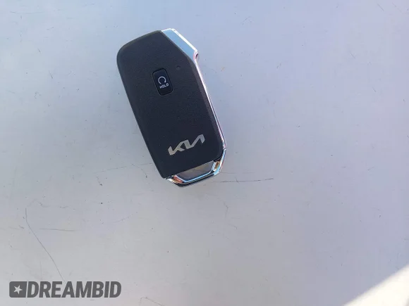 ✅ 2023 Kia Sorento X-Line SX Prestige • VIN: 5XYRKDLF8PG203425 • Lot: 44992816. Wystawiony na IAAI z przebiegiem 22 220 mil. Bezpłatny archiwum sprzedaży aukcyjnych z USA i szczegółowy raport historii pojazdu na DreamBid. Zdjęcie 11.