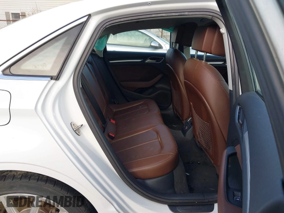 ✅ 2015 Audi A3 Premium Plus • VIN: WAUEFGFF0F1127923 • Lot: 43949399. Wystawiony na IAAI z przebiegiem 99 040 mil. Bezpłatny archiwum sprzedaży aukcyjnych z USA i szczegółowy raport historii pojazdu na DreamBid. Zdjęcie 8.