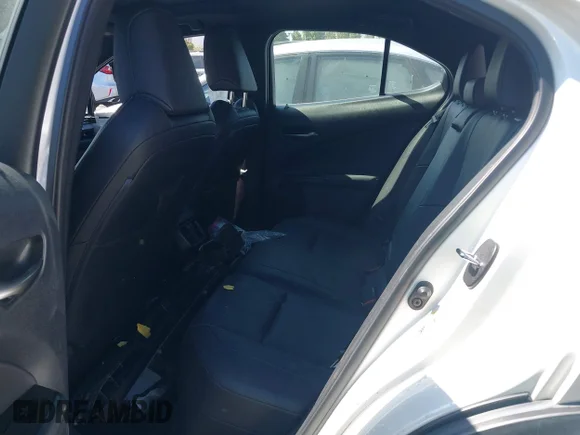 ✅ 2019 Lexus UX 200 F Sport • VIN: JTHY3JBH9K2018005 • Lot: 45385710. Listed on IAAI with 81,223 mi. Free auction sales archive from the USA and detailed vehicle history report at DreamBid. Image 8.