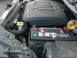 ✅ 2016 Chrysler Town & Country Touring • VIN: 2C4RC1BG9GR286655 • Lot: 43646703. Listed on IAAI with 205,869 mi. Free auction sales archive from the USA and detailed vehicle history report at DreamBid. Image 20.