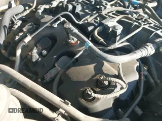 ✅ 2017 Ford Transit • VIN: 1FTYR1YGXHKA14150 • Lot: 43004236. Wystawiony na IAAI z przebiegiem 209 846 mil. Bezpłatny archiwum sprzedaży aukcyjnych z USA i szczegółowy raport historii pojazdu na DreamBid. Zdjęcie 18.