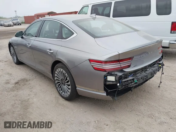 ✅ 2023 Genesis G80 • VIN: KMTGE4S14PU006305 • Lot: 41942031. Wystawiony na IAAI z przebiegiem 19 777 mil. Bezpłatny archiwum sprzedaży aukcyjnych z USA i szczegółowy raport historii pojazdu na DreamBid. Zdjęcie 3.