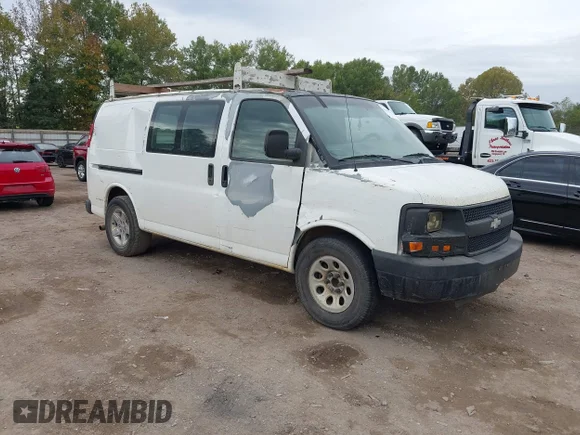 ✅ 2009 Chevrolet Express Cargo • VIN: 1GCFG154991175068 • Лот: 43390061. Опубліковано раніше на IAAI з пробігом 246 893 миль. Безкоштовний доступ до архіву аукціонних продажів зі США та докладний звіт про історію автомобіля на DreamBid. Зображення 1.