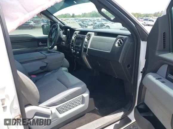 ✅ 2013 Ford F-150 FX2 • VIN: 1FTFW1CF2DKE99067 • Лот: 45147858. Опубликован ранее на IAAI с пробегом 140 769 миль. Бесплатный доступ к архиву аукционных продаж из США и подробный отчёт об истории автомобиля на DreamBid. Изображение 5.