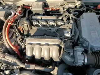 ✅ 2019 Honda Insight LX • VIN: 19XZE4F15KE005608 • Лот: 90793505. Опубликован ранее на Copart с пробегом 141 477 миль. Бесплатный доступ к архиву аукционных продаж из США и подробный отчёт об истории автомобиля на DreamBid. Изображение 14.