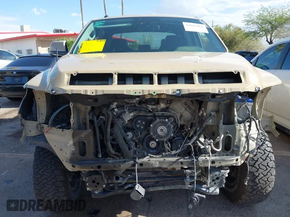 ✅ 2016 Toyota Tundra SR5 • VIN: 5TFDW5F13GX525214 • Lot: 42843168. Wystawiony na IAAI z przebiegiem 128 648 mil. Bezpłatny archiwum sprzedaży aukcyjnych z USA i szczegółowy raport historii pojazdu na DreamBid. Zdjęcie 6.