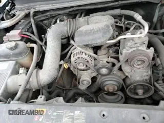 ✅ 2012 GMC Sierra 1500 Work Truck • VIN: 1GTN2TEX0CZ323634 • Лот: 84484694. Опубликован ранее на Copart с пробегом 138 380 миль. Бесплатный доступ к архиву аукционных продаж из США и подробный отчёт об истории автомобиля на DreamBid. Изображение 13.