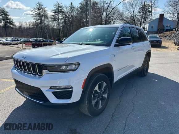 ✅ 2024 Jeep Grand Cherokee Anniversary • VIN: 1C4RJYB62R8520428 • Lot: 51665285. Listed on Copart with 47,151 mi. Free auction sales archive from the USA and detailed vehicle history report at DreamBid. Image 1.
