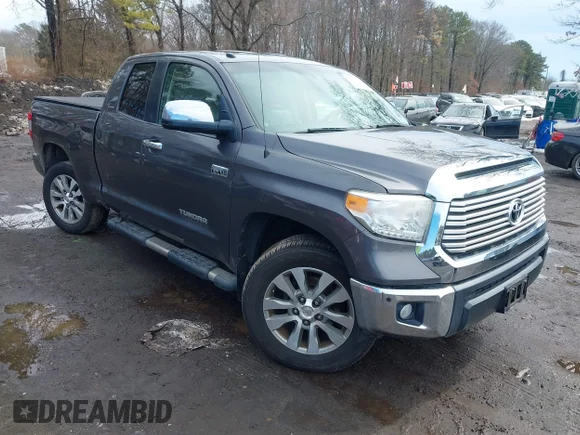 ✅ 2017 Toyota Tundra Limited • VIN: 5TFBY5F13HX612162 • Lot: 44519798. Wystawiony na IAAI z przebiegiem 97 905 mil. Bezpłatny archiwum sprzedaży aukcyjnych z USA i szczegółowy raport historii pojazdu na DreamBid. Zdjęcie 1.