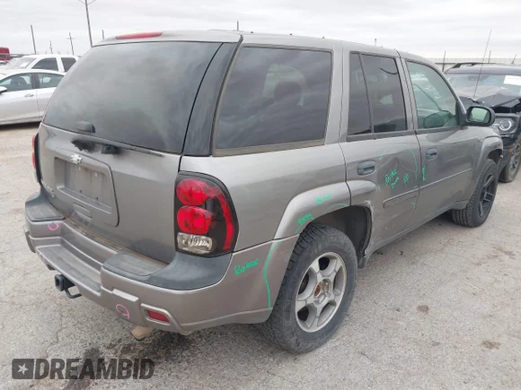 ✅ 2008 Chevrolet TrailBlazer Fleet 2FL • VIN: 1GNDS13S382199101 • Лот: 44983169. Опубліковано раніше на IAAI з пробігом 159 795 миль. Безкоштовний доступ до архіву аукціонних продажів зі США та докладний звіт про історію автомобіля на DreamBid. Зображення 4.