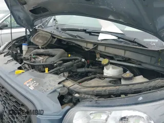 ✅ 2021 Ford Transit Cargo • VIN: 1FTBR3X84MKA82773 • Lot: 42340746. Wystawiony na IAAI z przebiegiem 102 033 mil. Bezpłatny archiwum sprzedaży aukcyjnych z USA i szczegółowy raport historii pojazdu na DreamBid. Zdjęcie 18.