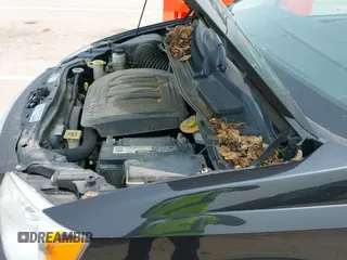 ✅ 2015 Chrysler Town & Country Limited • VIN: 2C4RC1JG6FR742241 • Lot: 42391447. Listed on IAAI with 160,102 mi. Free auction sales archive from the USA and detailed vehicle history report at DreamBid. Image 20.