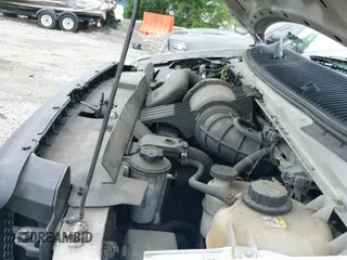 ✅ 2011 Ford Econoline Cargo Commercial • VIN: 1FTNS2EL2BDA34452 • Lot: 42457869. Wystawiony na IAAI z przebiegiem 137 370 mil. Bezpłatny archiwum sprzedaży aukcyjnych z USA i szczegółowy raport historii pojazdu na DreamBid. Zdjęcie 24.