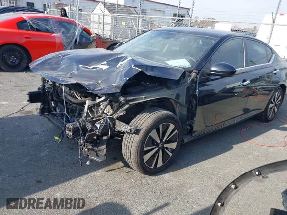 ✅ 2022 Nissan Altima SV • VIN: 1N4BL4DV5NN341603 • Lot: 43754806. Wystawiony na IAAI z przebiegiem 69 090 mil. Bezpłatny archiwum sprzedaży aukcyjnych z USA i szczegółowy raport historii pojazdu na DreamBid. Zdjęcie 2.