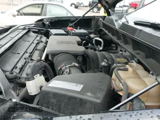 ✅ 2021 Chevrolet Silverado 1500 Custom Trail Boss • VIN: 1GCPYCEF4MZ280352 • Lot: 43280365. Wystawiony na IAAI z przebiegiem 100 715 mil. Bezpłatny archiwum sprzedaży aukcyjnych z USA i szczegółowy raport historii pojazdu na DreamBid. Zdjęcie 18.