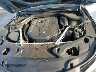 ✅ 2022 BMW 8 Series 840i • VIN: WBAGV2C04NCJ85650 • Lot: 90507375. Wystawiony na Copart z przebiegiem 65 947 mil. Bezpłatny archiwum sprzedaży aukcyjnych z USA i szczegółowy raport historii pojazdu na DreamBid. Zdjęcie 14.
