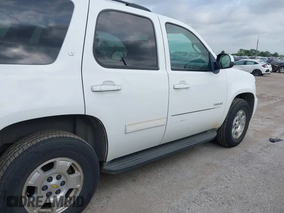 ✅ 2011 Chevrolet Tahoe LT • VIN: 1GNSCBE03BR277025 • Lot: 45416406. Listed on IAAI with 219,261 mi. Free auction sales archive from the USA and detailed vehicle history report at DreamBid. Image 6.