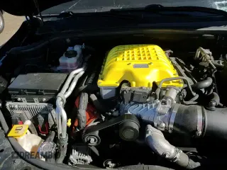 ✅ 2020 Jeep Grand Cherokee Trackhawk • VIN: 1C4RJFN98LC254878 • Lot: 85702425. Wystawiony na Copart z przebiegiem 51 038 mil. Bezpłatny archiwum sprzedaży aukcyjnych z USA i szczegółowy raport historii pojazdu na DreamBid. Zdjęcie 13.