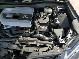 ✅ 2021 Lexus UX 250h F Sport • VIN: JTHR9JBH2M2037534 • Lot: 57075195. Listed on Copart with 33,980 mi. Free auction sales archive from the USA and detailed vehicle history report at DreamBid. Image 15.