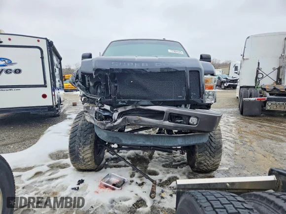 ✅ 2009 Ford F-350 XL • VIN: 1FTWW31589EA81446 • Лот: 77964425. Опубліковано раніше на Copart з пробігом 40 179 миль. Безкоштовний доступ до архіву аукціонних продажів зі США та докладний звіт про історію автомобіля на DreamBid. Зображення 5.