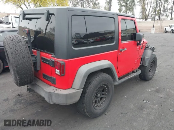 ✅ 2013 Jeep Wrangler Sport • VIN: 1C4AJWAG5DL666470 • Lot: 44743075. Wystawiony na IAAI z przebiegiem 106 830 mil. Bezpłatny archiwum sprzedaży aukcyjnych z USA i szczegółowy raport historii pojazdu na DreamBid. Zdjęcie 4.