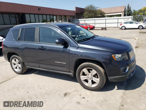 ✅ 2015 Jeep Compass High Altitude • VIN: 1C4NJDEB8FD109280 • Lot: 68598674. Wystawiony na Copart z przebiegiem 148 100 mil. Bezpłatny archiwum sprzedaży aukcyjnych z USA i szczegółowy raport historii pojazdu na DreamBid. Zdjęcie 4.