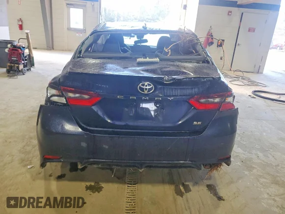 ✅ 2022 Toyota Camry SE • VIN: 4T1S11AK3NU713420 • Lot: 45620666. Wystawiony na Copart z przebiegiem Nie podano. Bezpłatny archiwum sprzedaży aukcyjnych z USA i szczegółowy raport historii pojazdu na DreamBid. Zdjęcie 6.