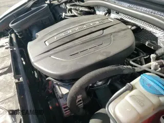 ✅ 2018 Porsche Macan • VIN: WP1AA2A50JLB17258 • Lot: 94148715. Listed on Copart with 90,925 mi. Free auction sales archive from the USA and detailed vehicle history report at DreamBid. Image 14.