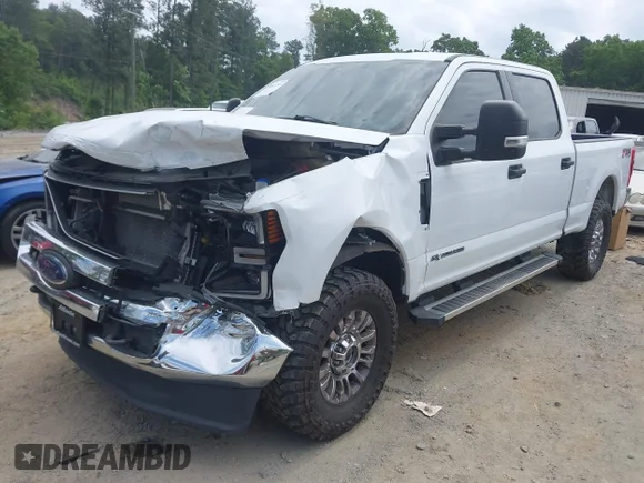 ✅ 2022 Ford F-250 XLT • VIN: 1FT7W2BT2NED42804 • Lot: 45083793. Wystawiony na IAAI z przebiegiem 99 129 mil. Bezpłatny archiwum sprzedaży aukcyjnych z USA i szczegółowy raport historii pojazdu na DreamBid. Zdjęcie 2.