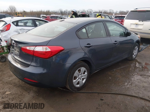 ✅ 2015 Kia Forte LX • VIN: KNAFX4A68F5362408 • Lot: 44644289. Wystawiony na IAAI z przebiegiem 138 994 mil. Bezpłatny archiwum sprzedaży aukcyjnych z USA i szczegółowy raport historii pojazdu na DreamBid. Zdjęcie 4.