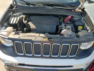 ✅ 2019 Jeep Renegade Latitude • VIN: ZACNJBBB1KPJ73436 • Lot: 80300785. Listed on Copart with 117,265 mi. Free auction sales archive from the USA and detailed vehicle history report at DreamBid. Image 16.