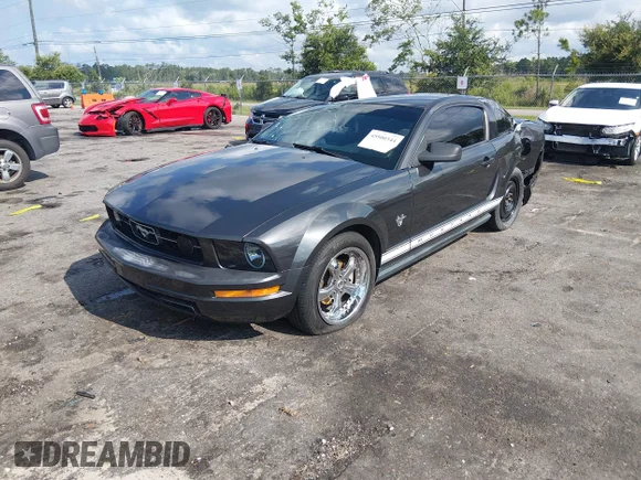 ✅ 2009 Ford Mustang • VIN: 1ZVHT80NX95119126 • Lot: 45500344. Wystawiony na IAAI z przebiegiem 153 973 mil. Bezpłatny archiwum sprzedaży aukcyjnych z USA i szczegółowy raport historii pojazdu na DreamBid. Zdjęcie 2.