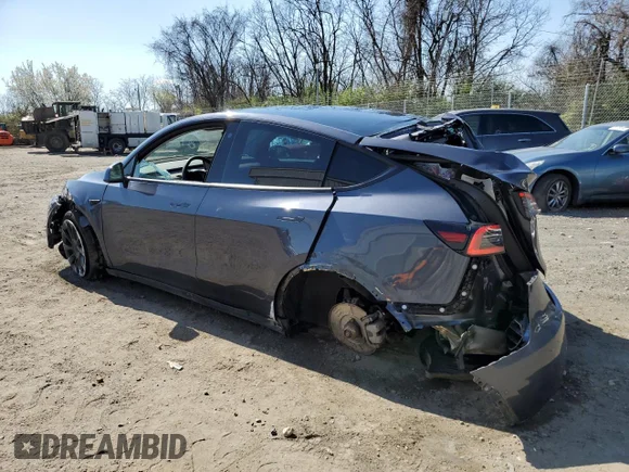 ✅ 2022 Tesla Model Y Long Range • VIN: 7SAYGDEE2NF387379 • Lot: 45602233. Listed on Copart with Not provided. Free auction sales archive from the USA and detailed vehicle history report at DreamBid. Image 2.