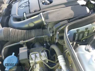 ✅ 2013 Mercedes-Benz C 250 Sport • VIN: WDDGF4HB3DA760083 • Lot: 43579066. Listed on IAAI with 89,650 mi. Free auction sales archive from the USA and detailed vehicle history report at DreamBid. Image 12.