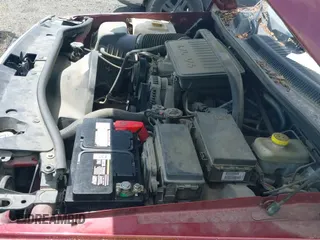 ✅ 2008 Jeep Commander Sport • VIN: 1J8HH48K68C141005 • Lot: 42209527. Wystawiony na IAAI z przebiegiem 158 785 mil. Bezpłatny archiwum sprzedaży aukcyjnych z USA i szczegółowy raport historii pojazdu na DreamBid. Zdjęcie 13.