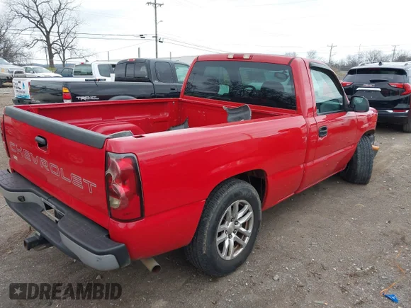 ✅ 2006 Chevrolet Silverado 1500 Work Truck • VIN: 3GCEC14X86G268227 • Лот: 43984634. Опубліковано раніше на IAAI з пробігом 238 296 миль. Безкоштовний доступ до архіву аукціонних продажів зі США та докладний звіт про історію автомобіля на DreamBid. Зображення 4.