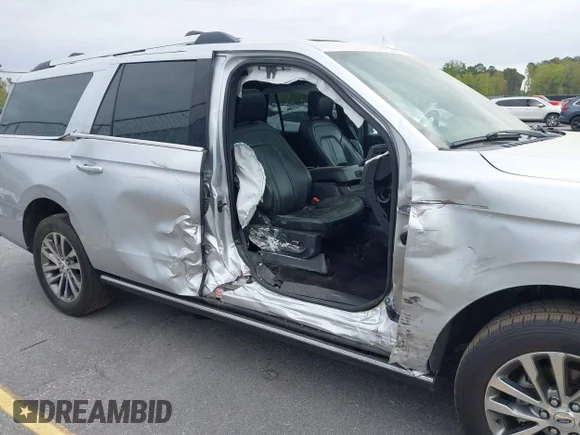 ✅ 2018 Ford Expedition Max Limited • VIN: 1FMJK2AT1JEA23399 • Лот: 44624655. Опубліковано раніше на IAAI з пробігом 187 418 миль. Безкоштовний доступ до архіву аукціонних продажів зі США та докладний звіт про історію автомобіля на DreamBid. Зображення 6.