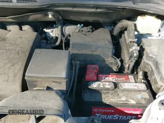 ✅ 2017 Toyota Sienna LE Auto Access Seat • VIN: 5TDKZ3DC4HS890838 • Lot: 43635110. Wystawiony na IAAI z przebiegiem 85 315 mil. Bezpłatny archiwum sprzedaży aukcyjnych z USA i szczegółowy raport historii pojazdu na DreamBid. Zdjęcie 19.