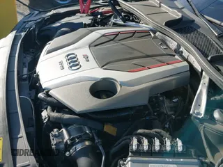 ✅ 2022 Audi RS 5 Sportback • VIN: WUAAWCF52NA902922 • Lot: 42484023. Wystawiony na IAAI z przebiegiem 37 014 mil. Bezpłatny archiwum sprzedaży aukcyjnych z USA i szczegółowy raport historii pojazdu na DreamBid. Zdjęcie 19.