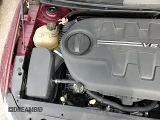 ✅ 2015 Chrysler 200 C • VIN: 1C3CCCEG0FN624330 • Lot: 92374185. Wystawiony na Copart z przebiegiem 164 456 mil. Bezpłatny archiwum sprzedaży aukcyjnych z USA i szczegółowy raport historii pojazdu na DreamBid. Zdjęcie 13.