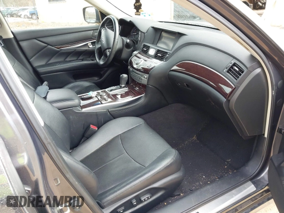 ✅ 2011 Infiniti M • VIN: JN1BY1AP5BM321937 • Lot: 43907977. Listed on IAAI with 85,333 mi. Free auction sales archive from the USA and detailed vehicle history report at DreamBid. Image 5.