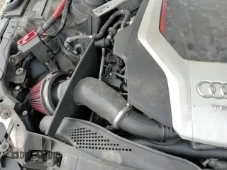 ✅ 2018 Audi S4 Prestige • VIN: WAUC4AF43JA003551 • Lot: 52701175. Wystawiony na Copart z przebiegiem 90 588 mil. Bezpłatny archiwum sprzedaży aukcyjnych z USA i szczegółowy raport historii pojazdu na DreamBid. Zdjęcie 14.