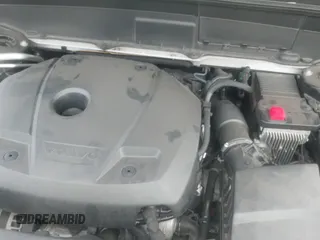 ✅ 2019 Volvo XC90 Momentum • VIN: YV4102CK0K1505012 • Lot: 41069811. Listed on IAAI with 72,643 mi. Free auction sales archive from the USA and detailed vehicle history report at DreamBid. Image 16.